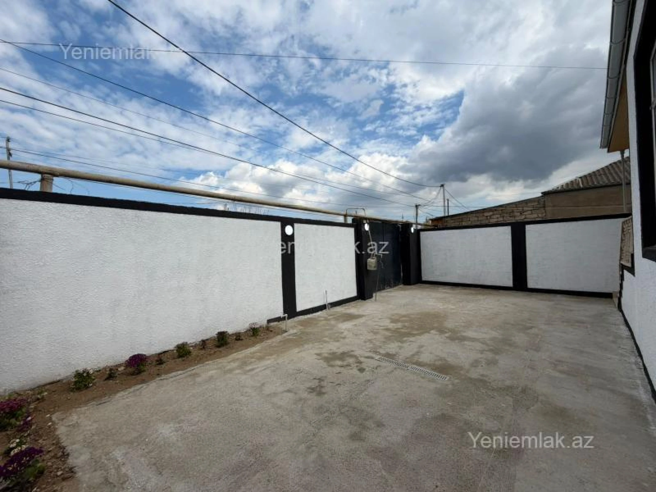 Satılır 3 otaqlı həyət evi 95 m²