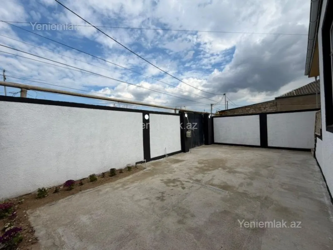 Satılır 3 otaqlı həyət evi 95 m²