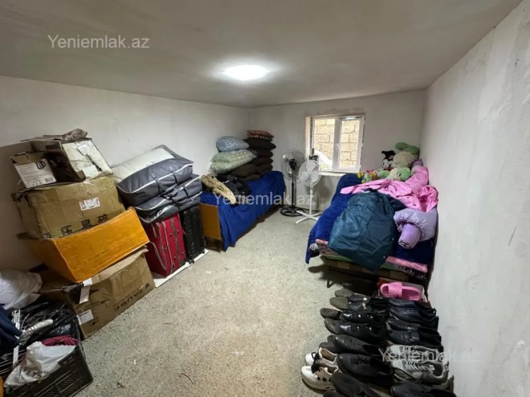 Satılır 7 otaqlı həyət evi 171 m²