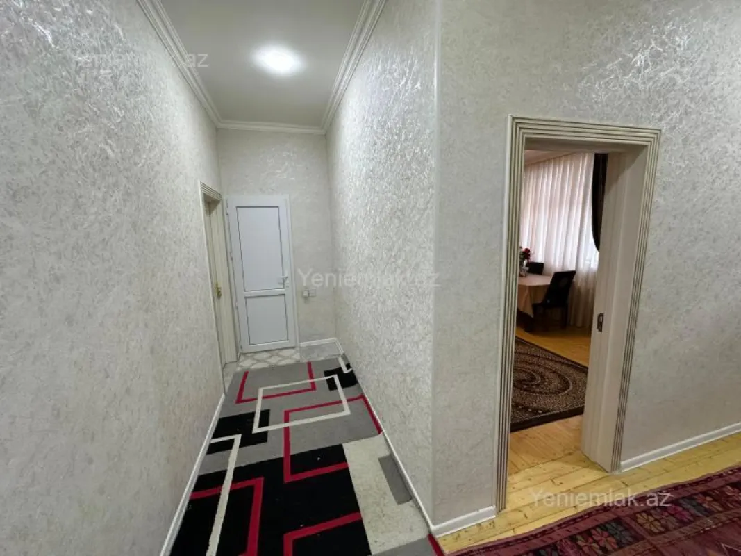 Satılır 7 otaqlı həyət evi 171 m²