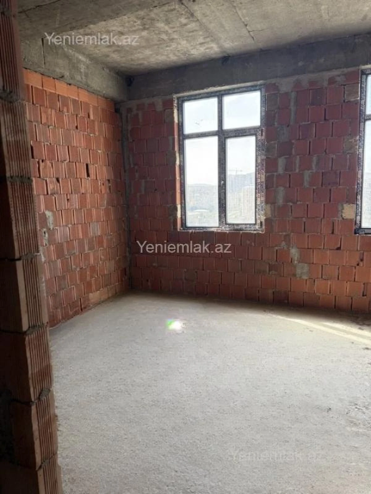 Satılır 3 otaqlı yeni tikili 145 m²
