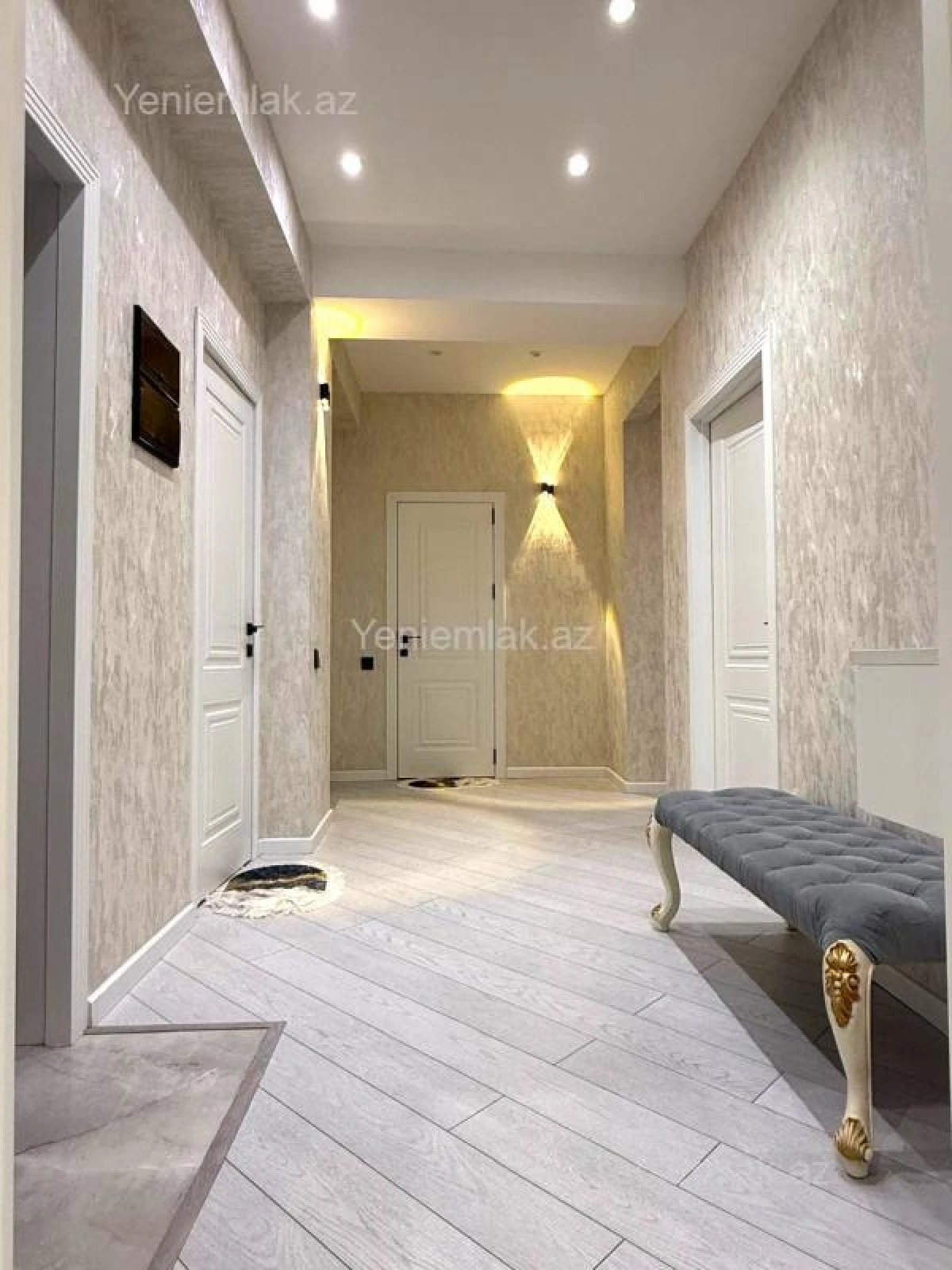 Satılır 4 otaqlı yeni tikili 130 m²