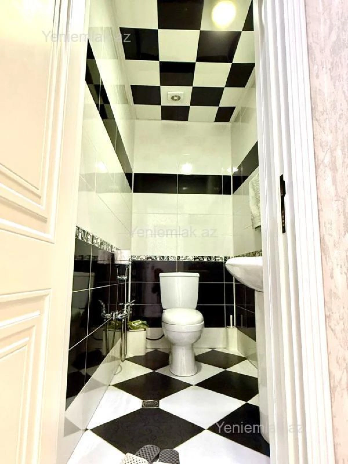 Satılır 4 otaqlı yeni tikili 130 m²