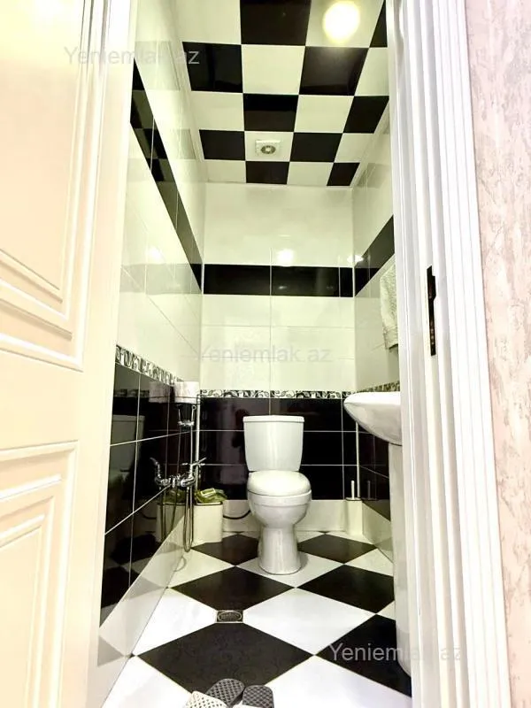 Satılır 4 otaqlı yeni tikili 130 m²