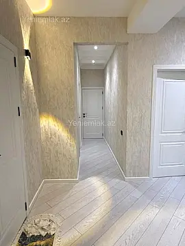 Satılır 4 otaqlı yeni tikili 130 m²