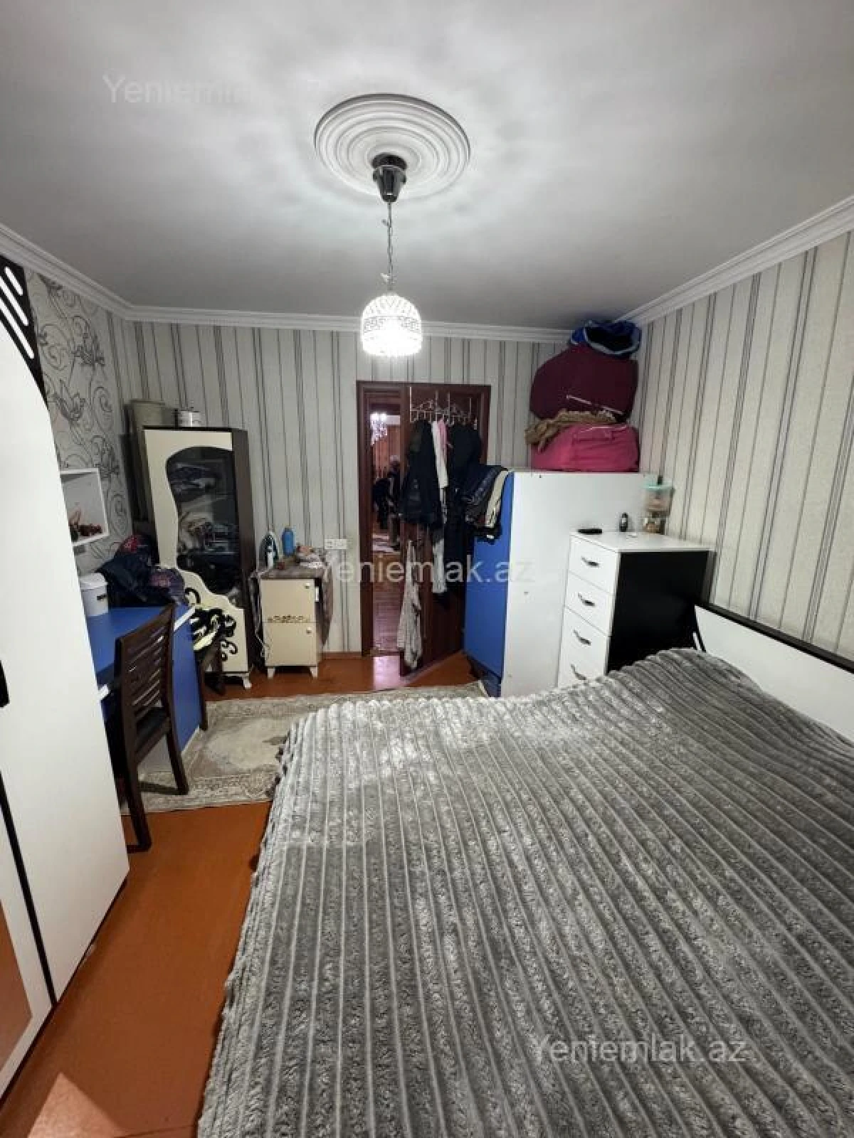 Satılır 2 otaqlı köhnə tikili 50 m²