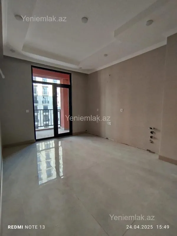 Satılır 2 otaqlı yeni tikili 87 m²