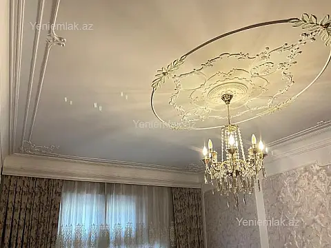 Satılır 3 otaqlı köhnə tikili 90 m²