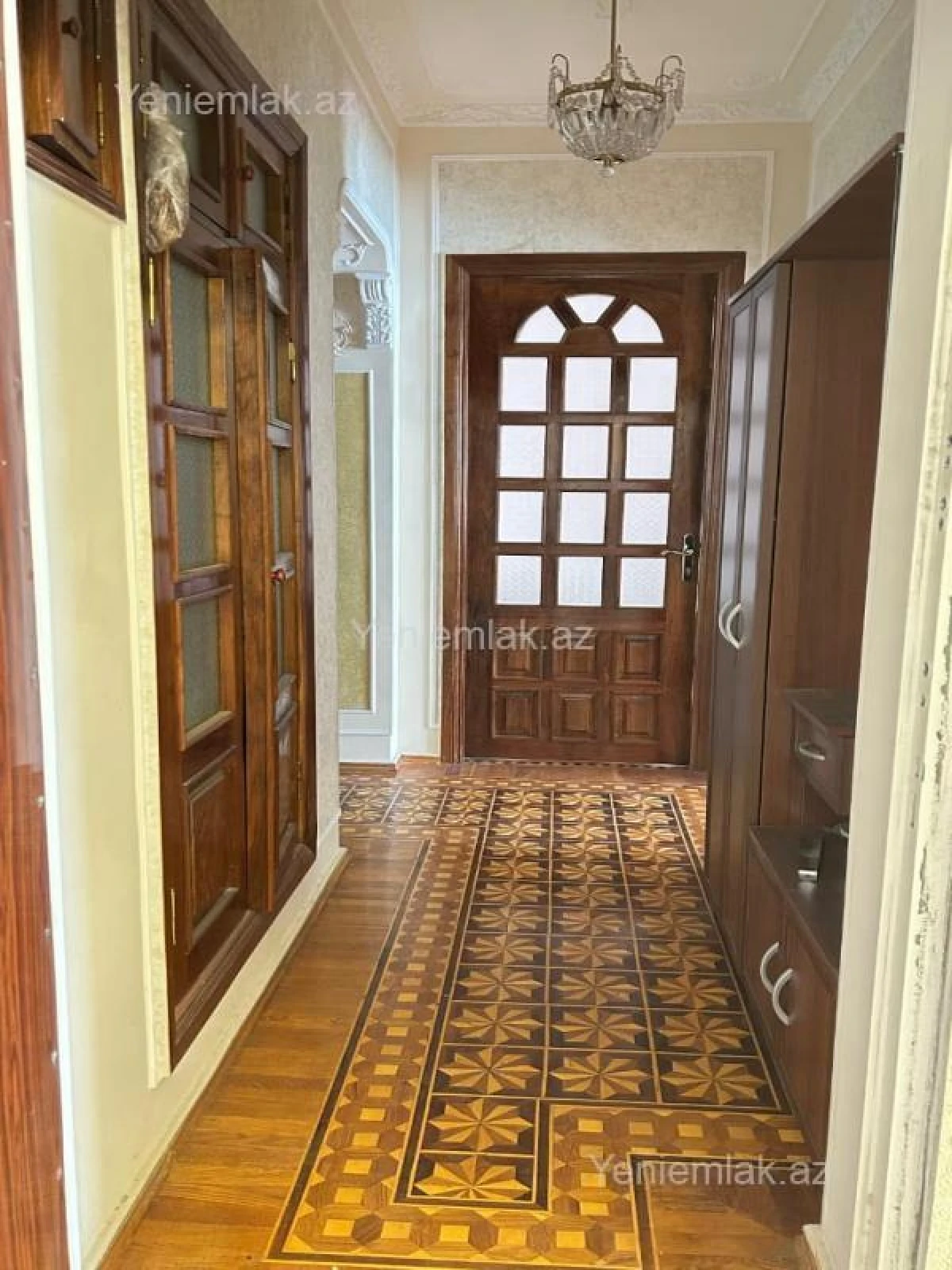 Satılır 3 otaqlı köhnə tikili 90 m²