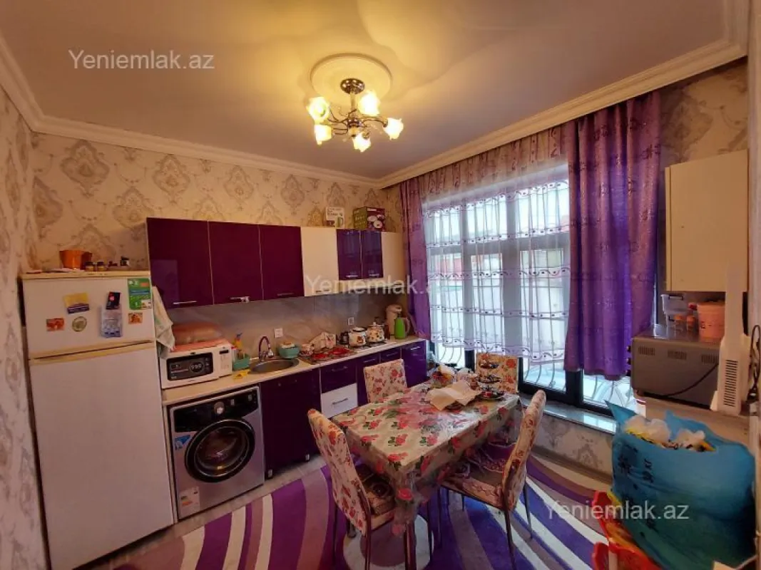 Satılır 3 otaqlı həyət evi 100 m²