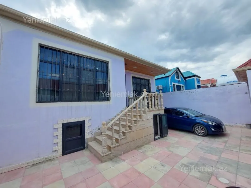 Satılır 3 otaqlı həyət evi 100 m²