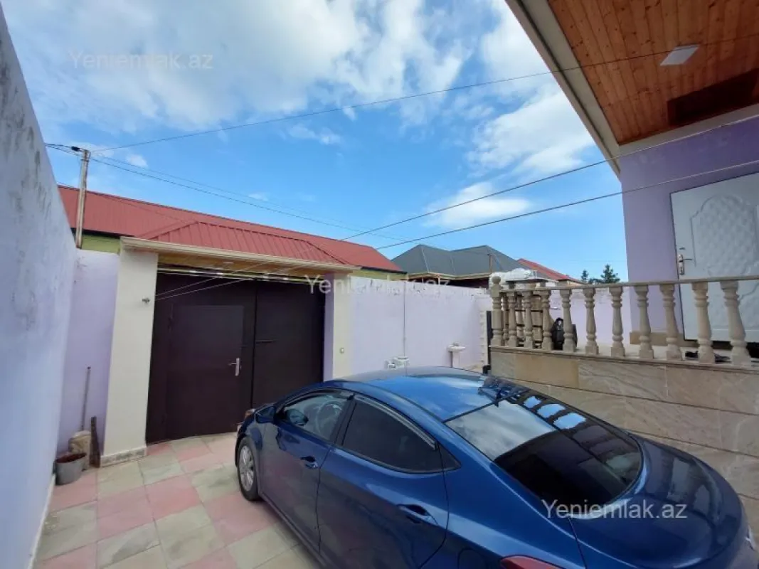 Satılır 3 otaqlı həyət evi 100 m²