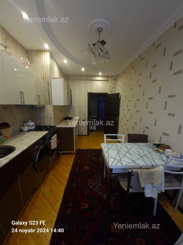 Satılır 3 otaqlı yeni tikili 90 m²