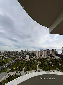 Satılır 4 otaqlı yeni tikili 195 m²