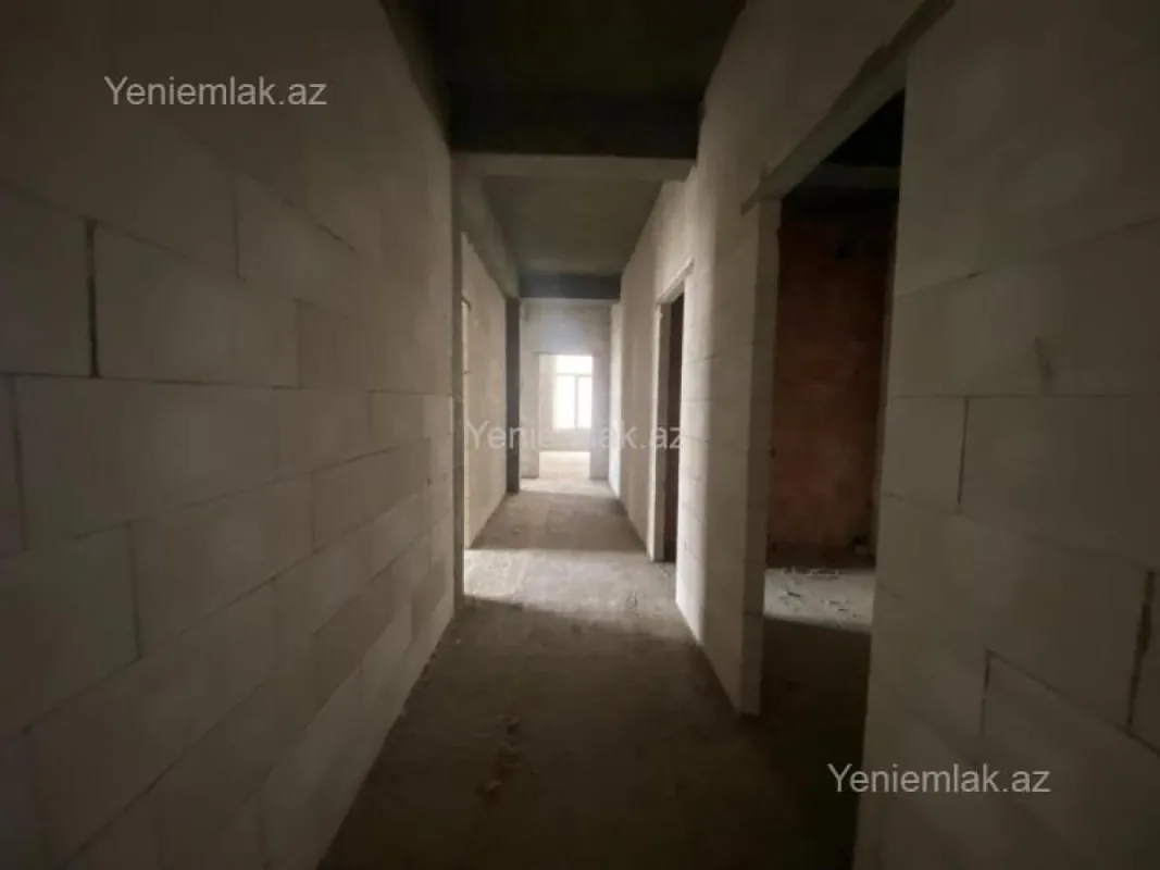 Satılır 3 otaqlı yeni tikili 146.5 m²