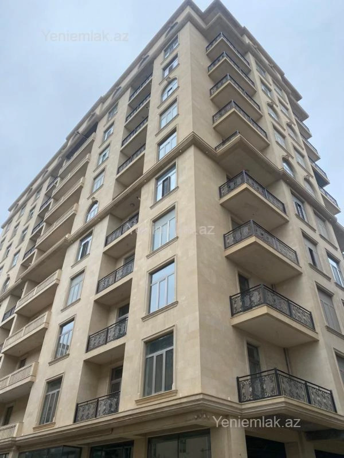 Satılır 3 otaqlı yeni tikili 146.5 m²