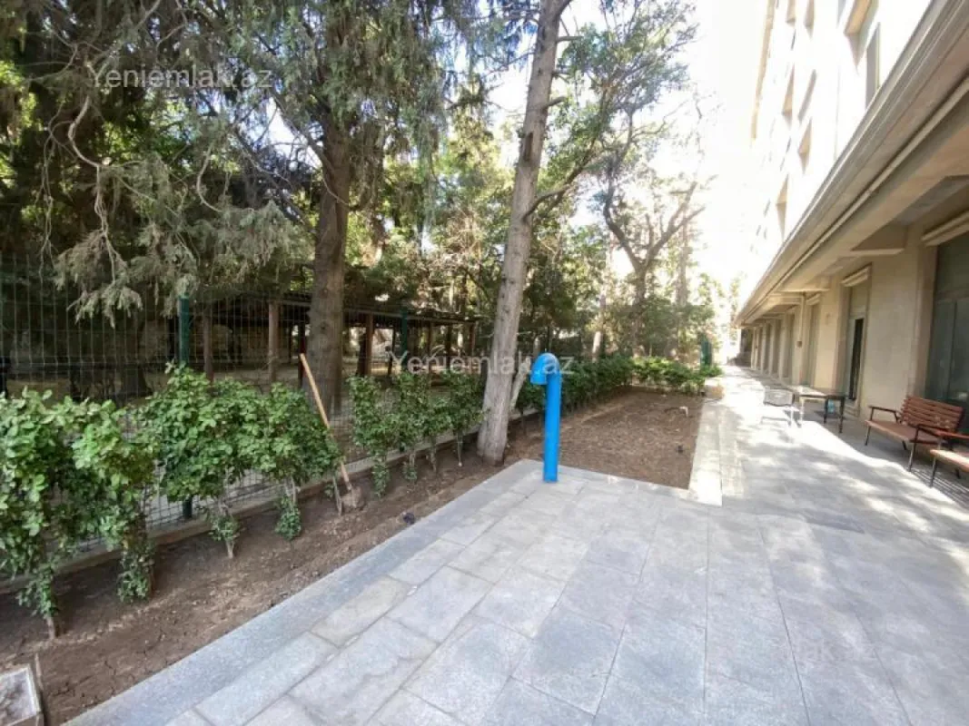 Satılır 3 otaqlı yeni tikili 146.5 m²