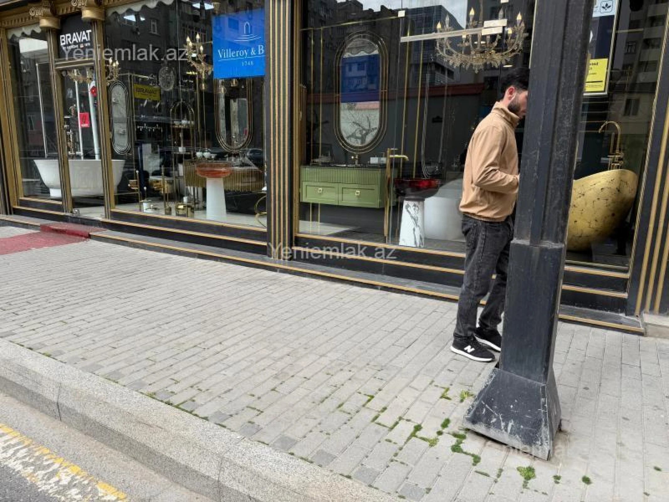 Satılır 3 otaqlı obyekt 75 m²