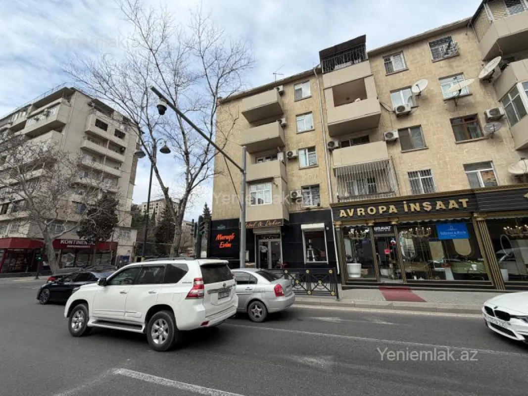 Satılır 3 otaqlı obyekt 75 m²
