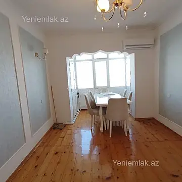 Satılır 3 otaqlı köhnə tikili 85 m²