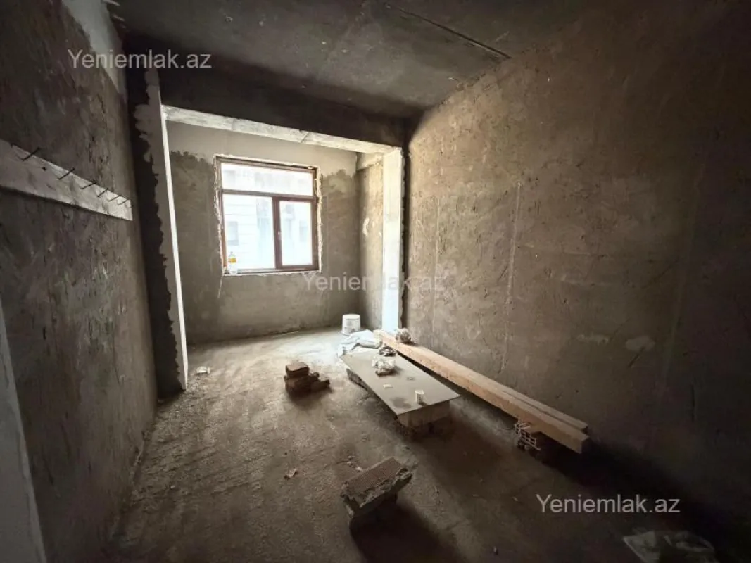 Satılır 3 otaqlı yeni tikili 118 m²