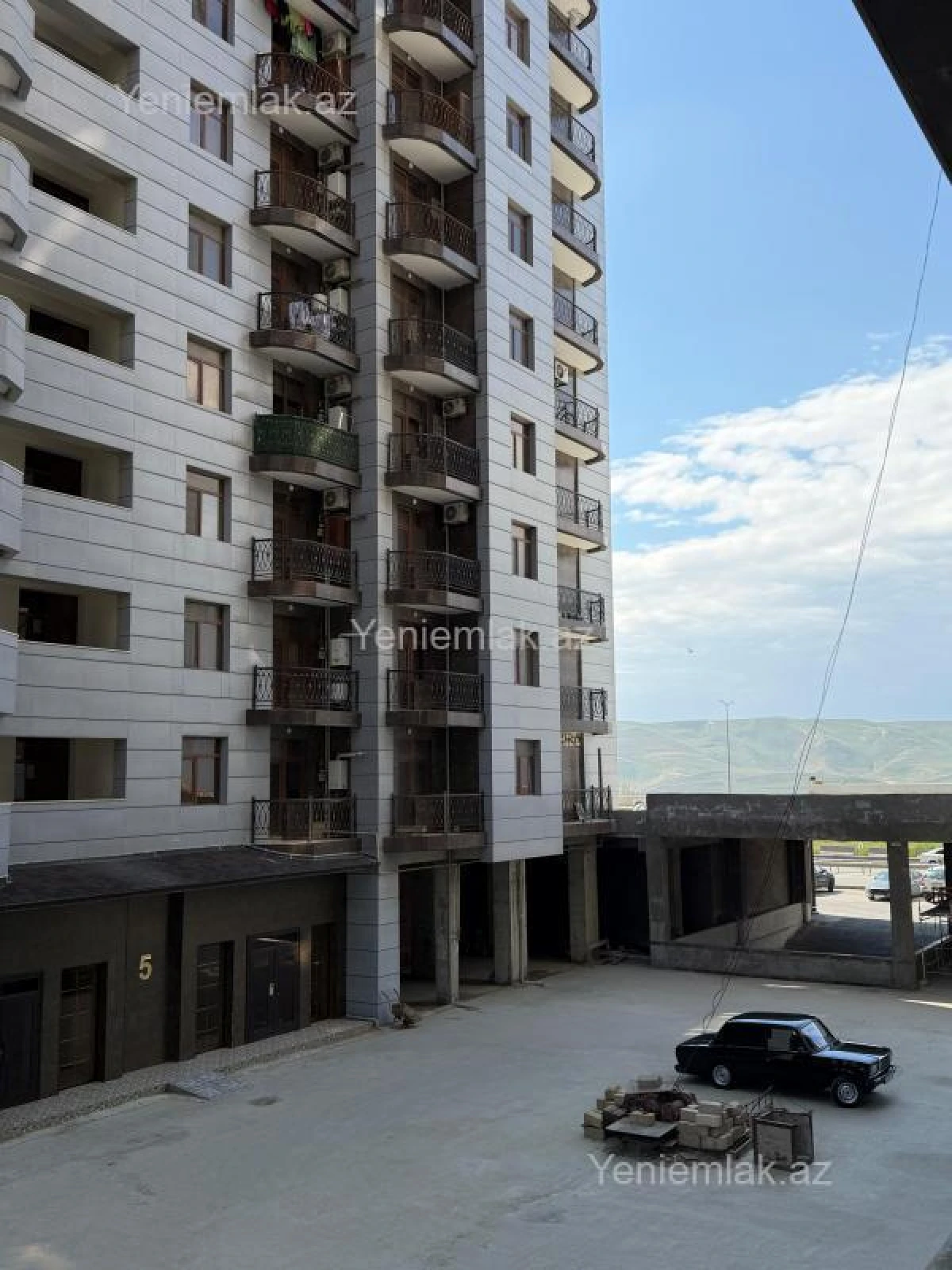 Satılır 3 otaqlı yeni tikili 118 m²
