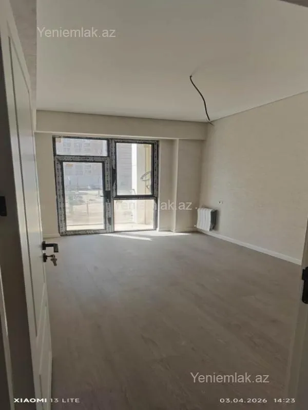 Satılır 3 otaqlı yeni tikili 75 m²
