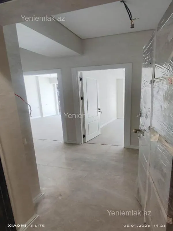 Satılır 3 otaqlı yeni tikili 75 m²