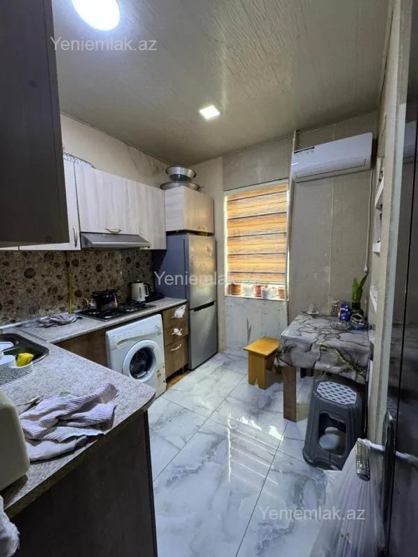 Satılır 2 otaqlı köhnə tikili 51 m²