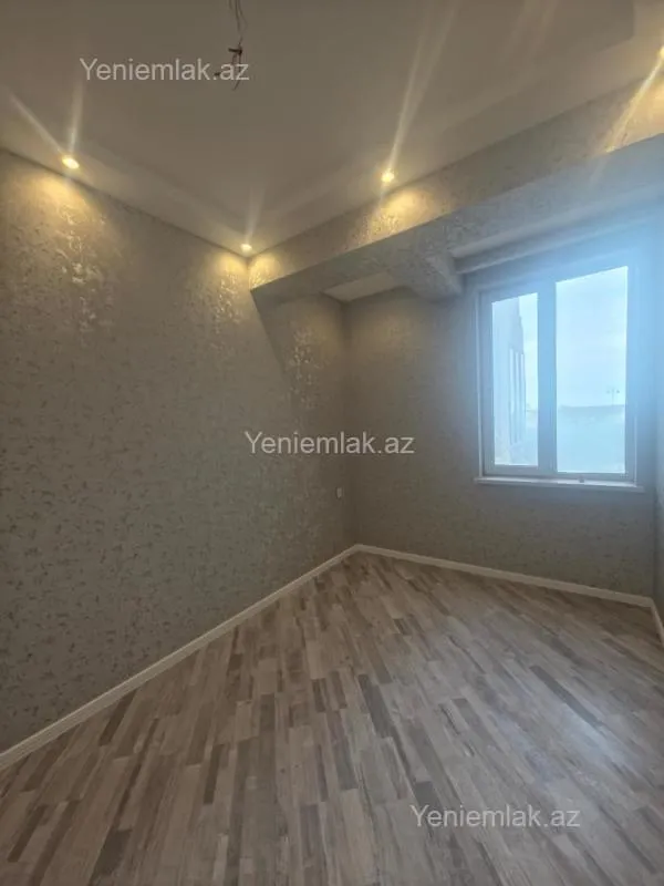 Satılır 3 otaqlı yeni tikili 81 m²