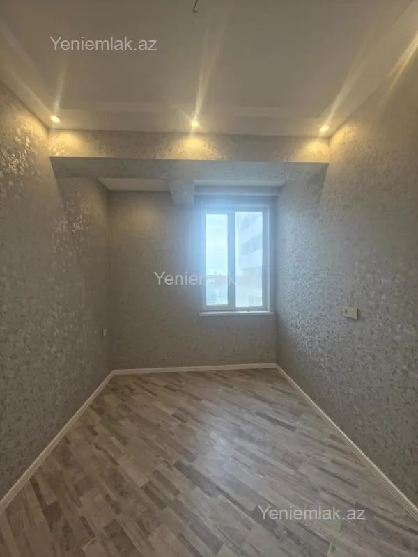 Satılır 3 otaqlı yeni tikili 81 m²