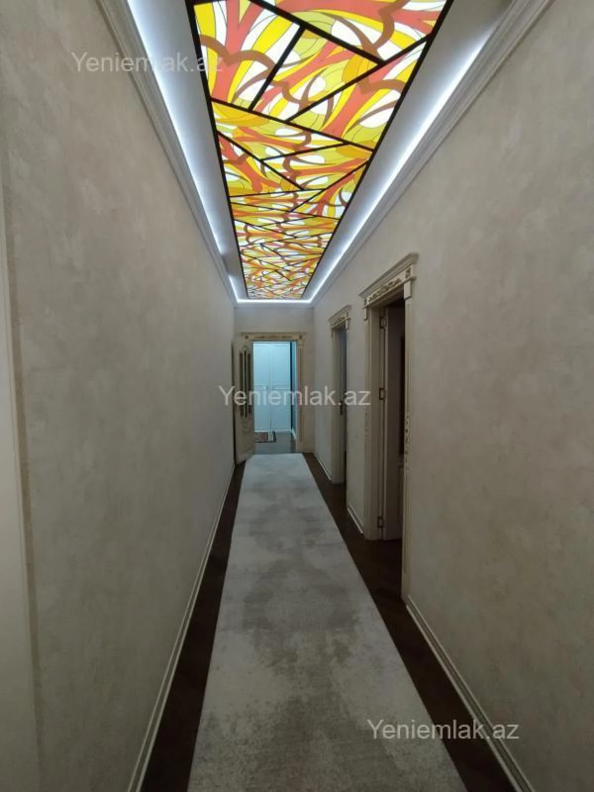 Satılır 3 otaqlı yeni tikili 140 m²