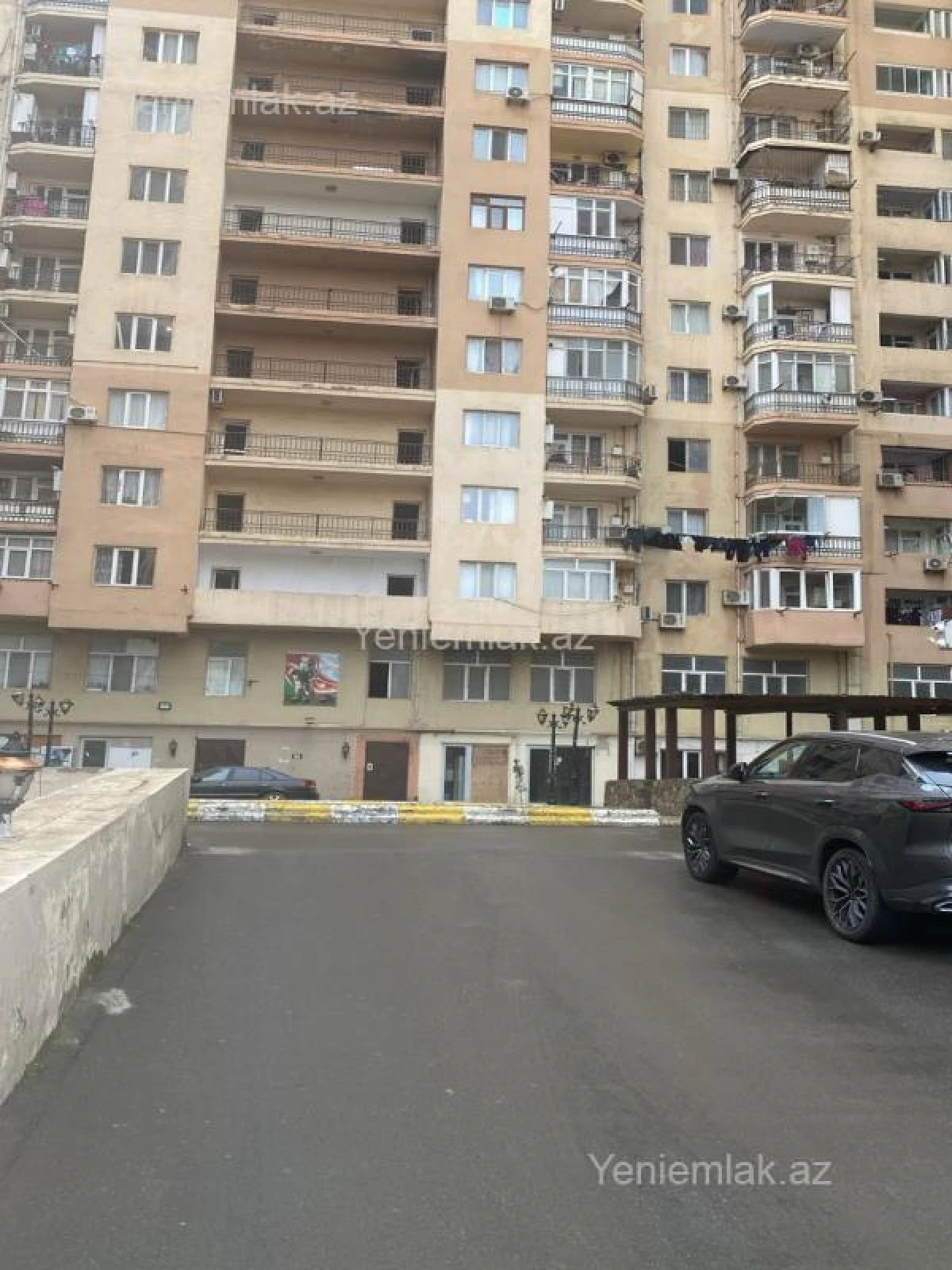Satılır 3 otaqlı yeni tikili 105 m²