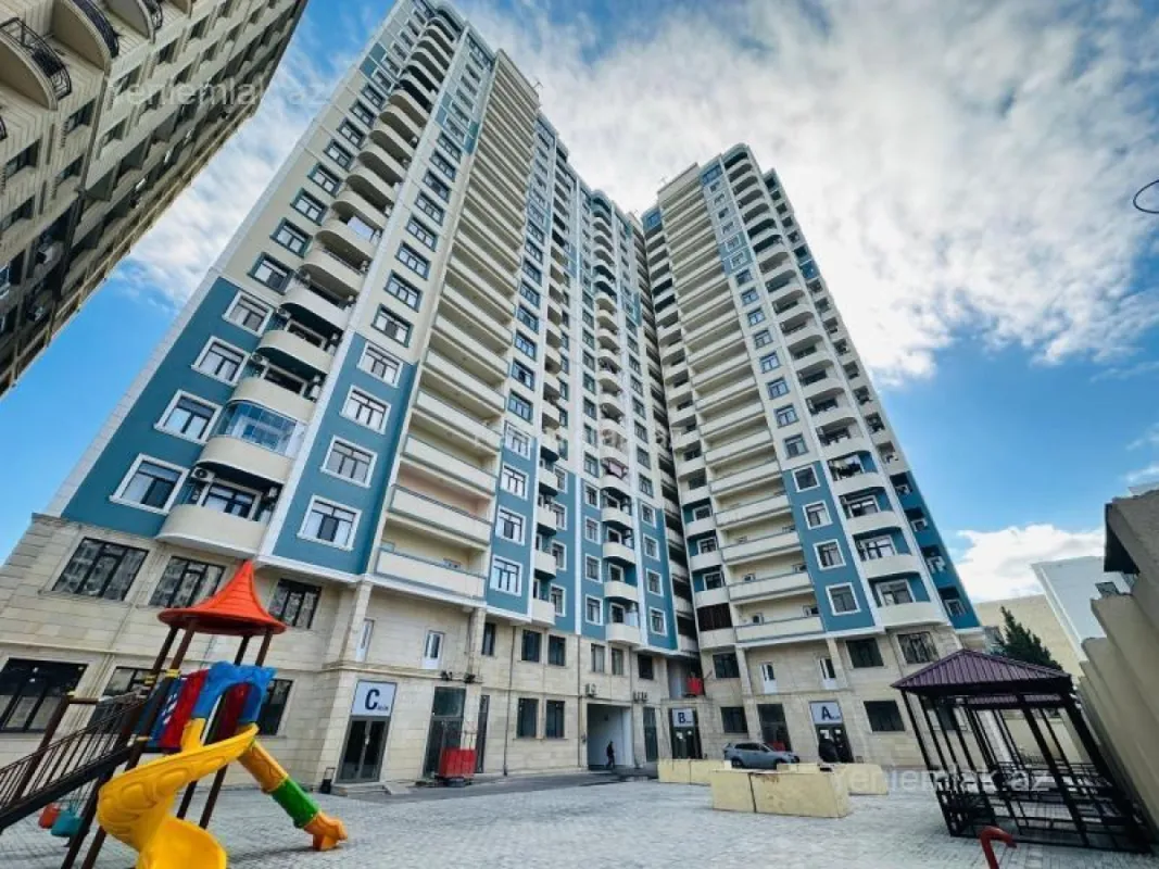 Satılır 4 otaqlı yeni tikili 164 m²