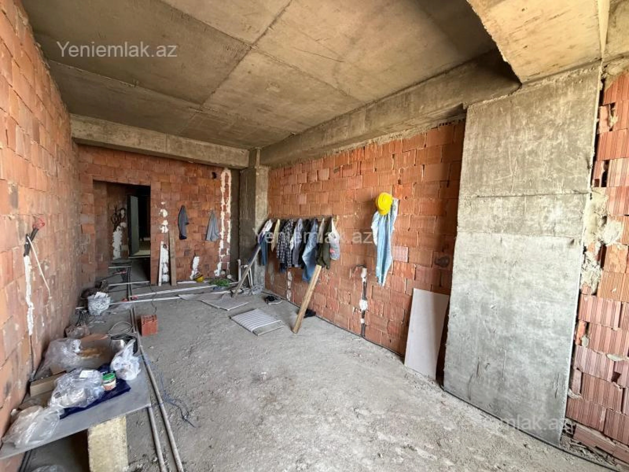 Satılır 2 otaqlı yeni tikili 71.35 m²