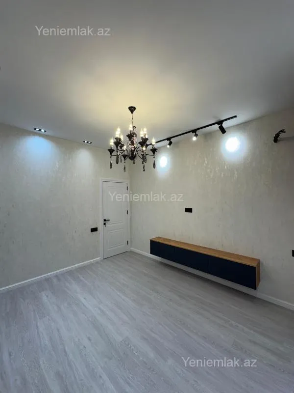 Satılır 2 otaqlı yeni tikili 52 m²