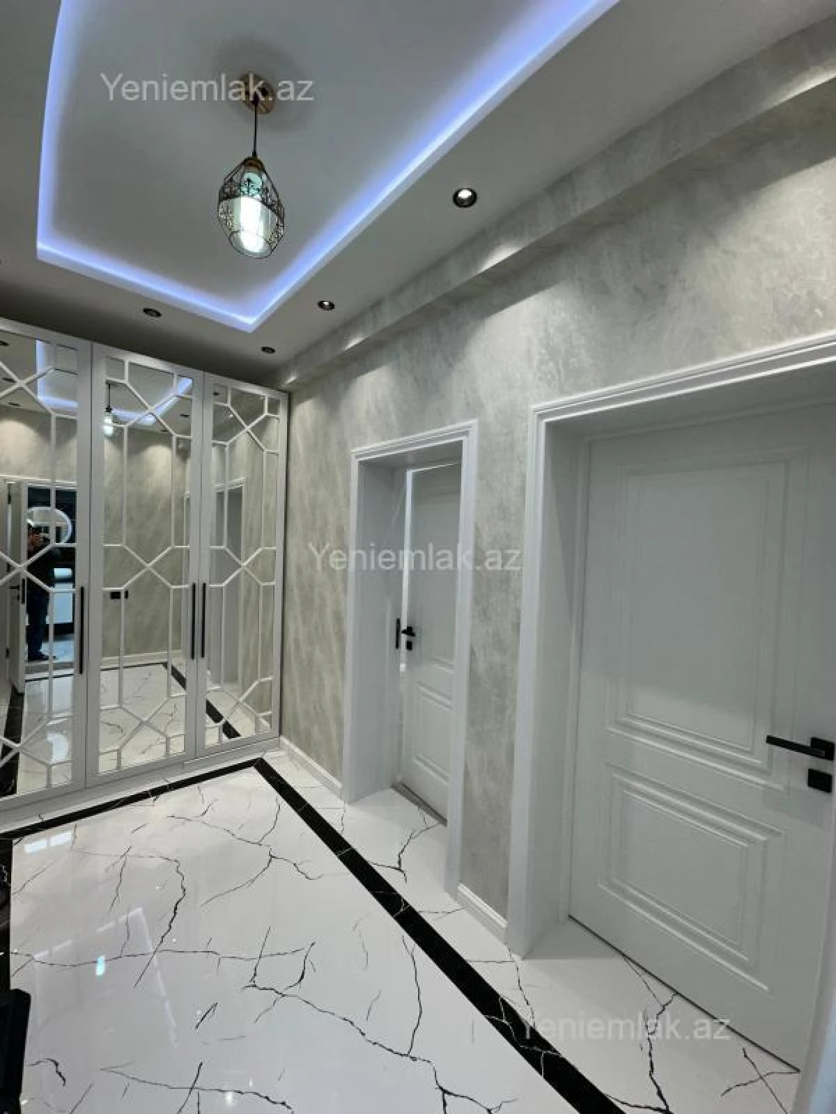 Satılır 2 otaqlı yeni tikili 52 m²