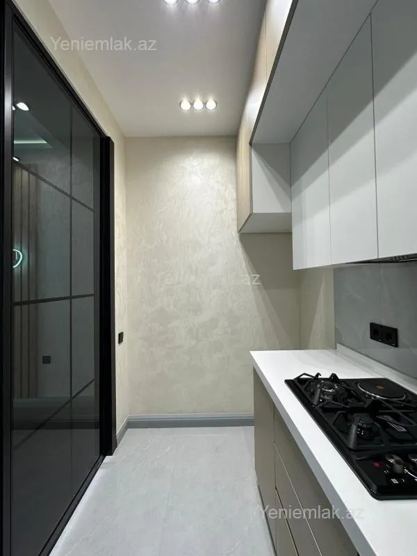 Satılır 3 otaqlı yeni tikili 80 m²