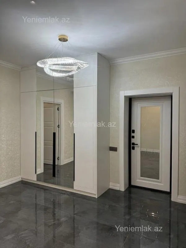 Satılır 3 otaqlı yeni tikili 145 m²