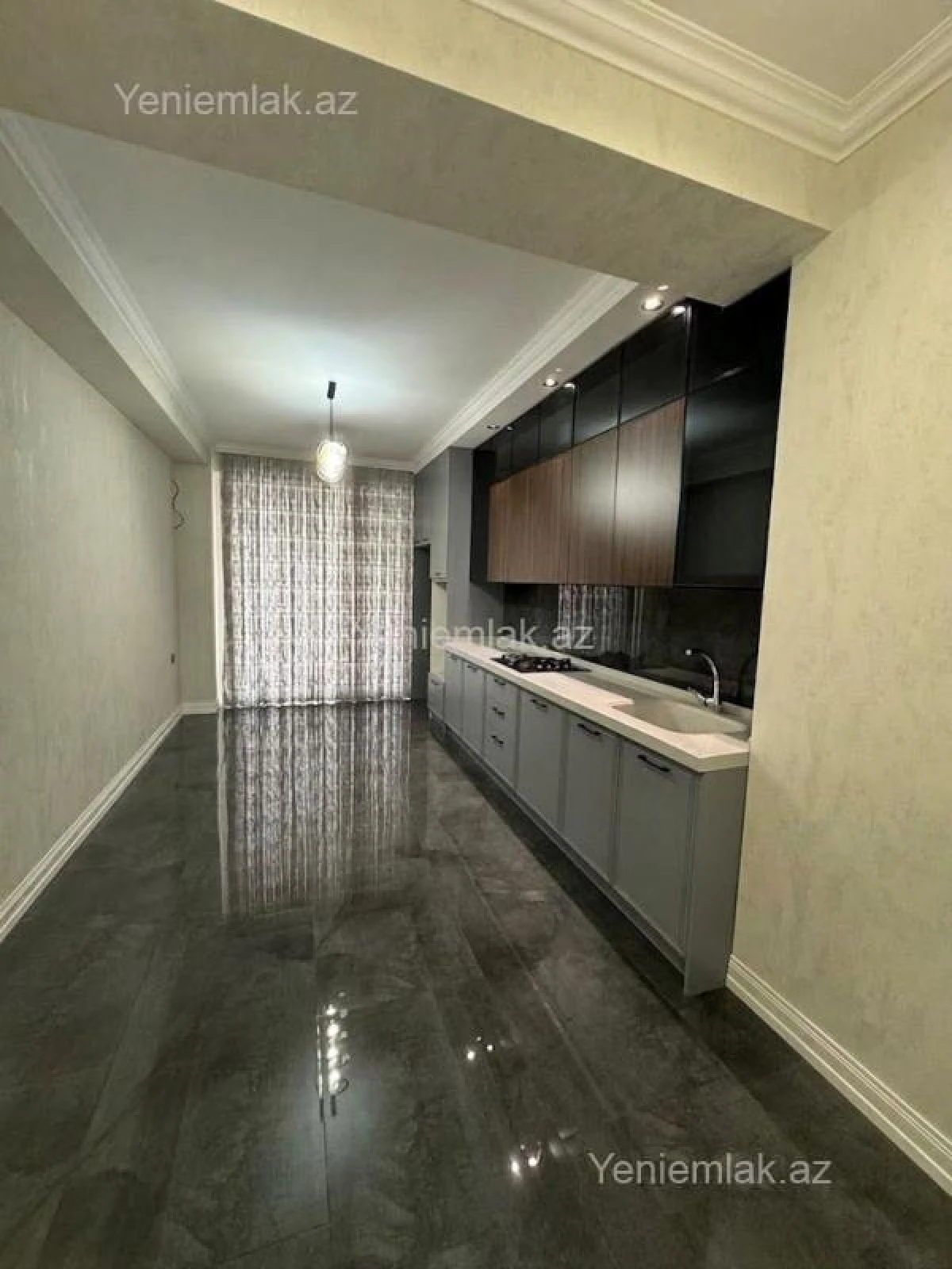 Satılır 3 otaqlı yeni tikili 145 m²