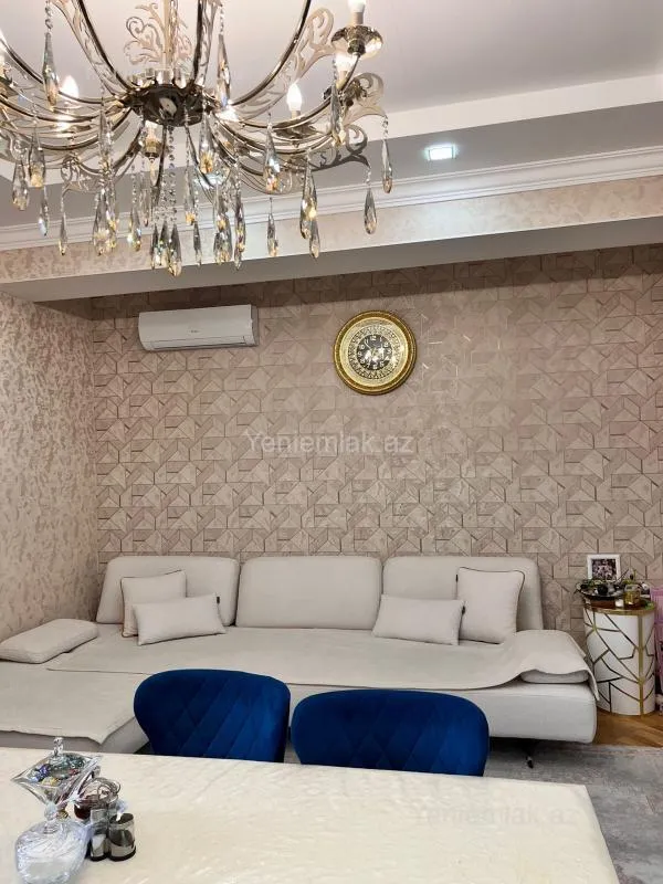 Satılır 2 otaqlı yeni tikili 93 m²