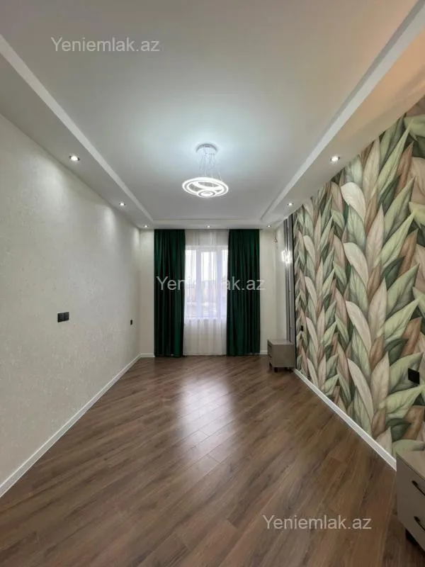 Satılır 3 otaqlı yeni tikili 75 m²