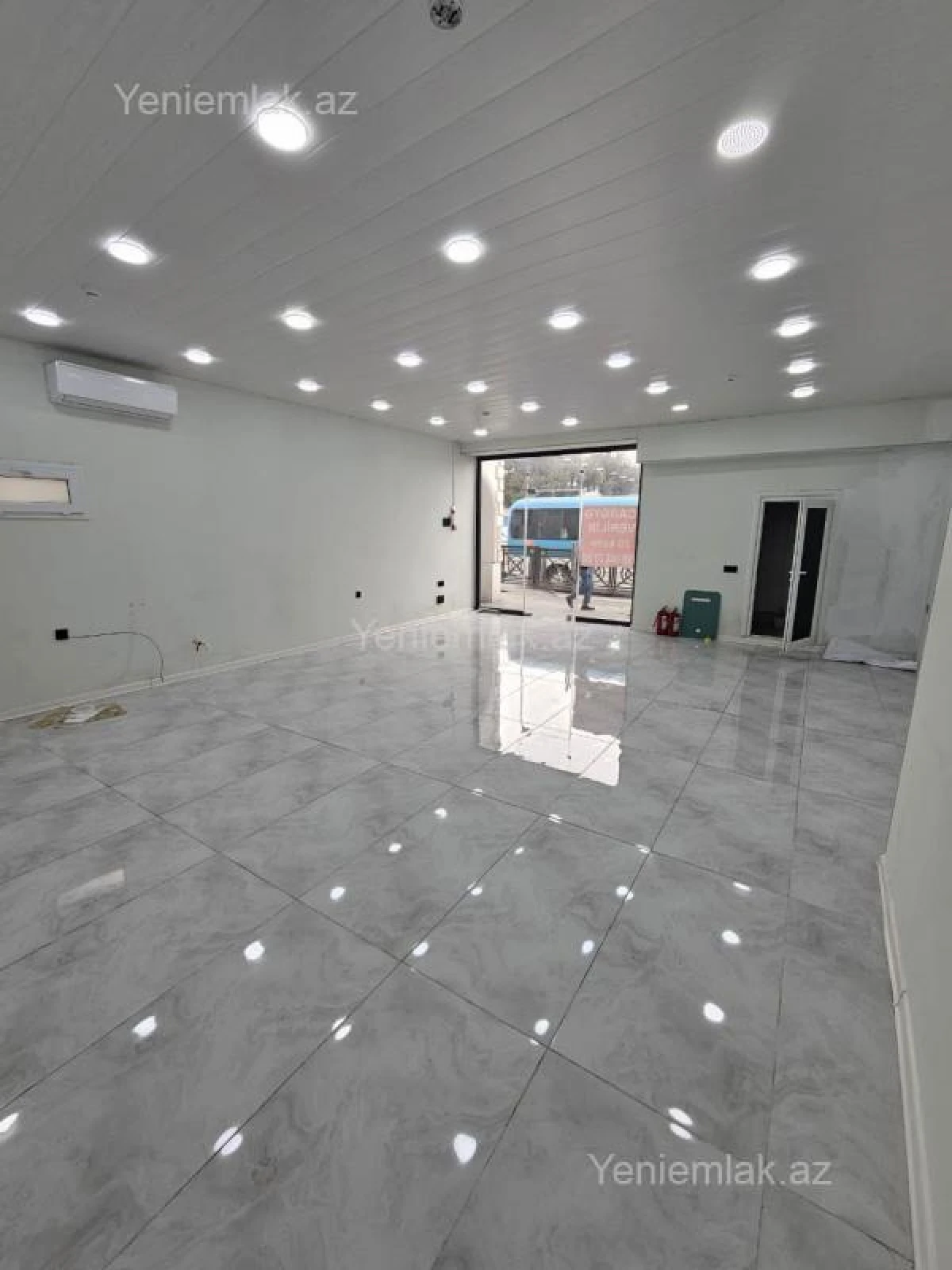 Satılır 2 otaqlı obyekt 70 m²