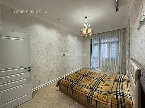 Satılır 3 otaqlı yeni tikili 80 m²