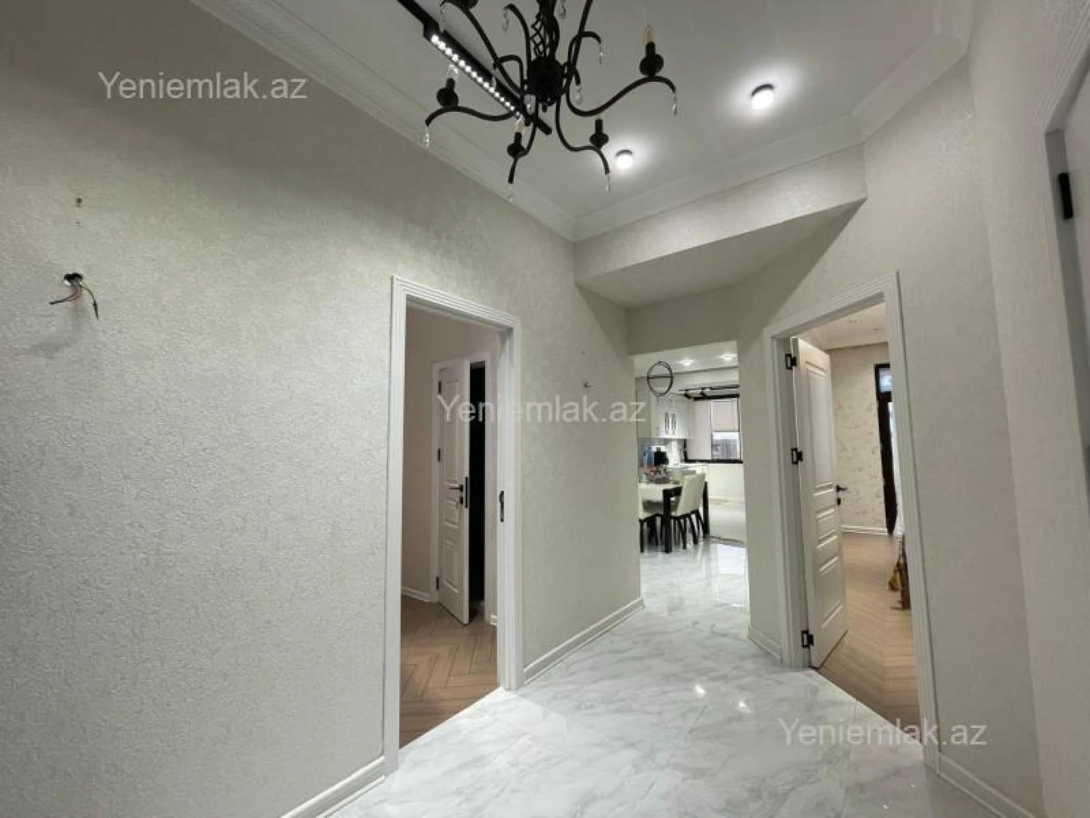 Satılır 3 otaqlı yeni tikili 80 m²