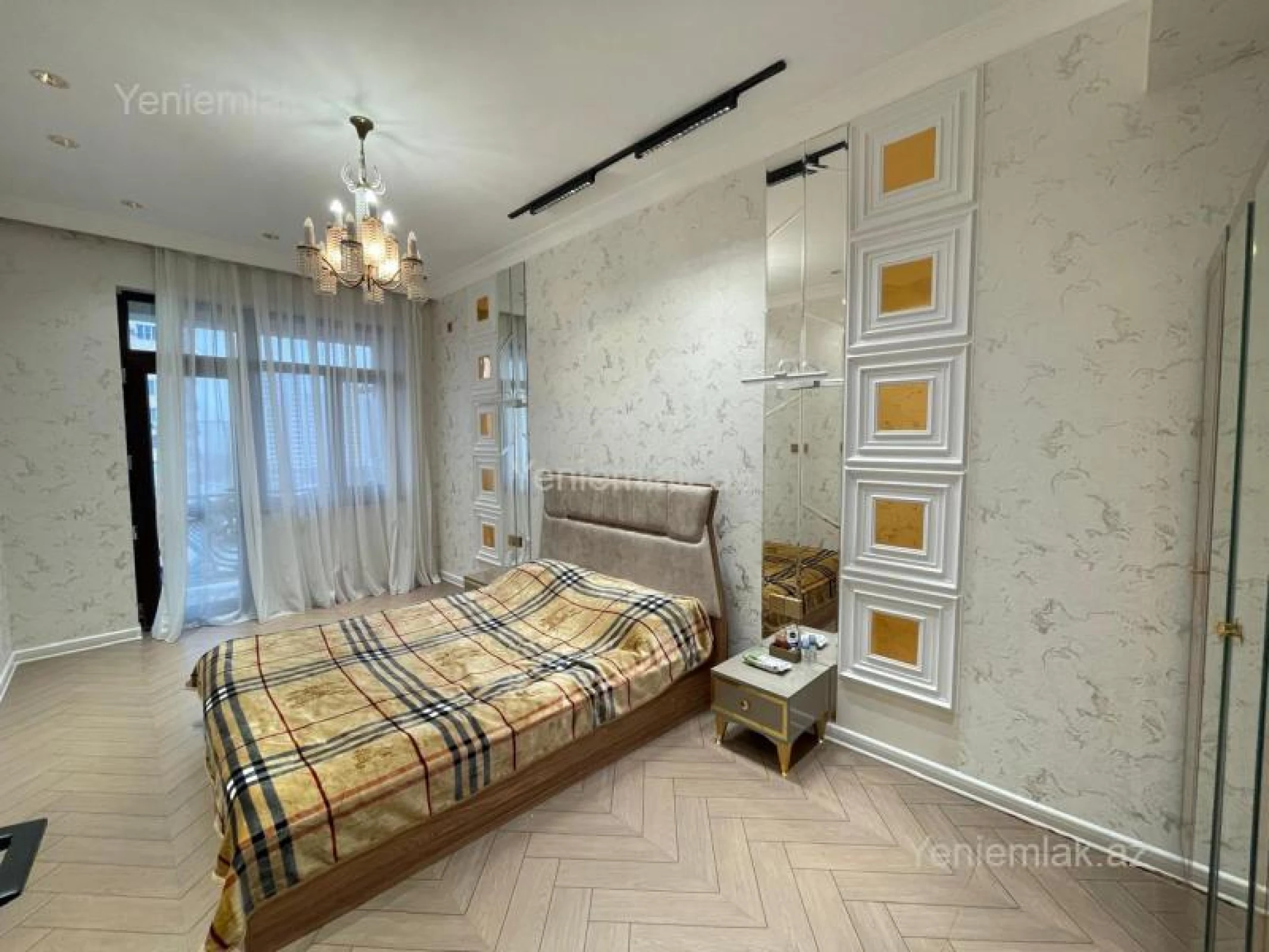 Satılır 3 otaqlı yeni tikili 80 m²