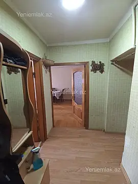 Satılır 3 otaqlı köhnə tikili 75 m²