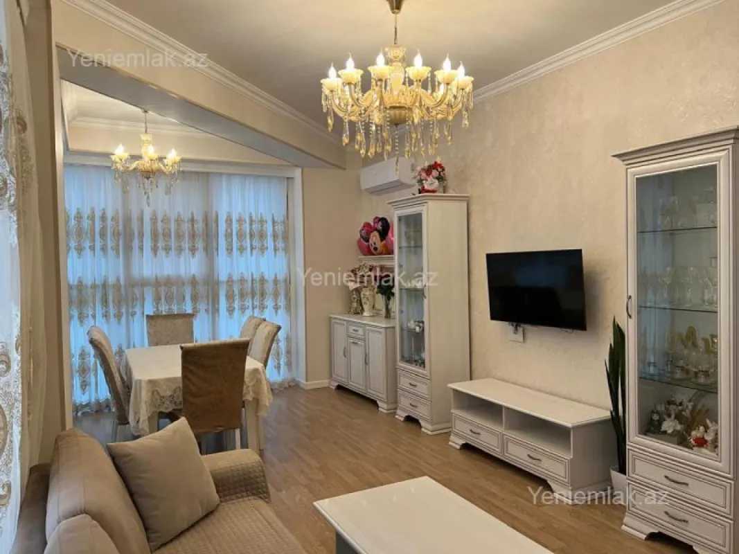 Satılır 3 otaqlı yeni tikili 120 m²