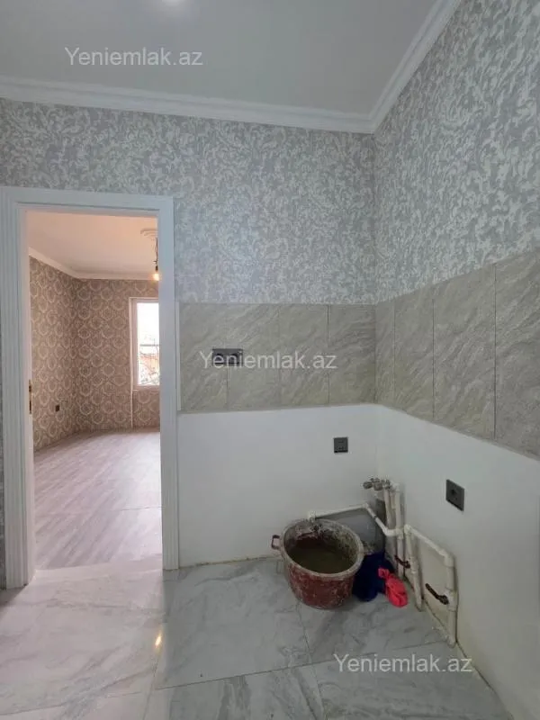 Satılır 1 otaqlı köhnə tikili 22 m²