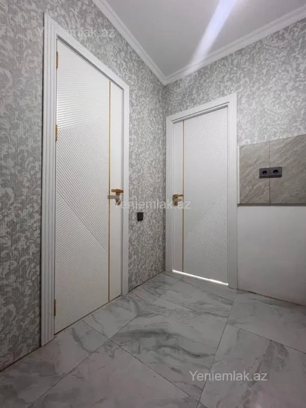 Satılır 1 otaqlı köhnə tikili 22 m²